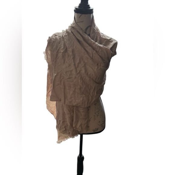 Calvin Klein beige Shaw - Picture 9 of 9